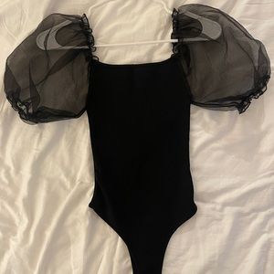 ASTR the label puff sleeve bodysuit